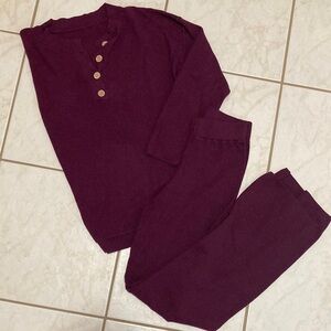 Cozy Burgundy Lounge Set